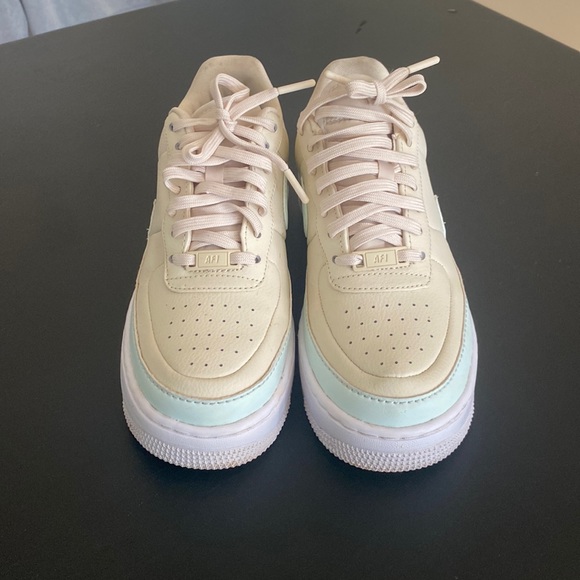 Low Jester Air Force 1 Light Cream - Picture 1 of 4